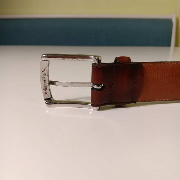 Allen Edmonds Manistee Dress Belt Mens 36 Chili Leather Perforated Made USA - Picture 3 of 10